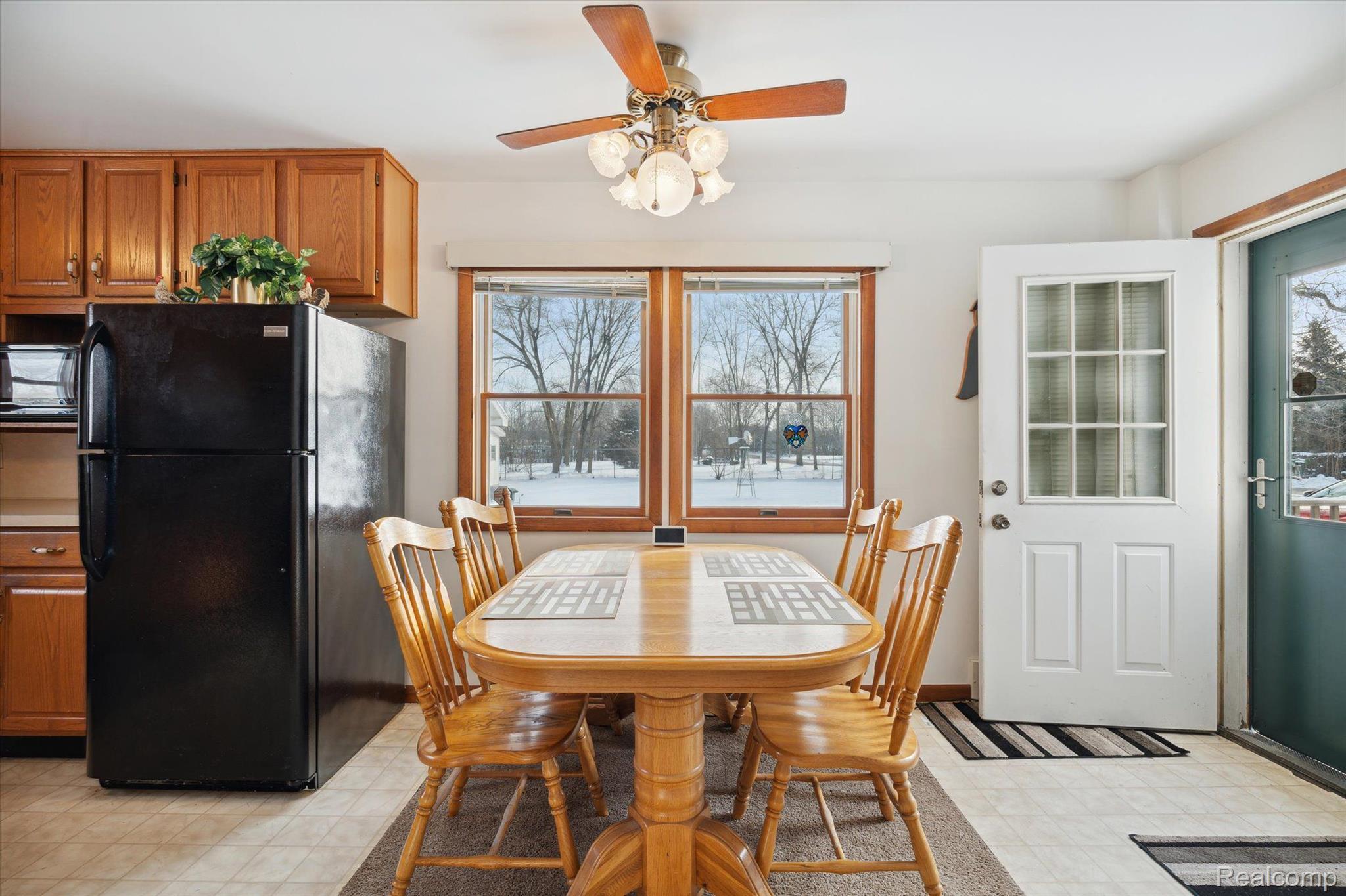 10551 Goodall Road Durand, MI 48429 - Photo 7 of 36 Gallery Image 7