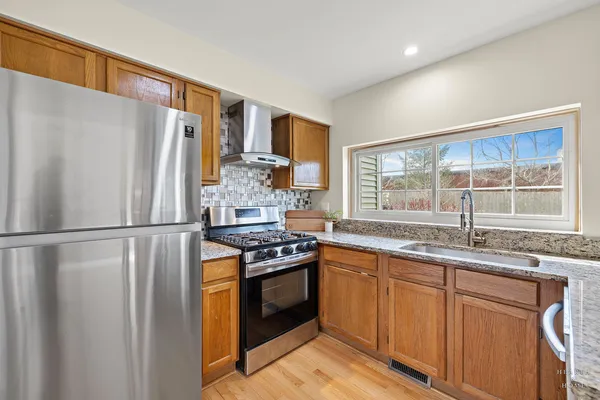 $245,000 | 1915 Ozark Parkway, Unit 1915, Algonquin, IL 60102