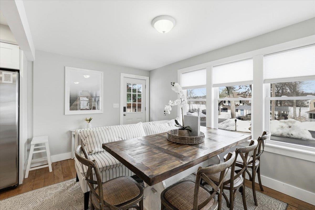 29 Beaver Lake Avenue Derry, NH 03038 - Photo 14 of 43