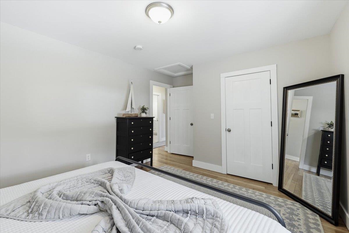 29 Beaver Lake Avenue Derry, NH 03038 - Photo 30 of 43