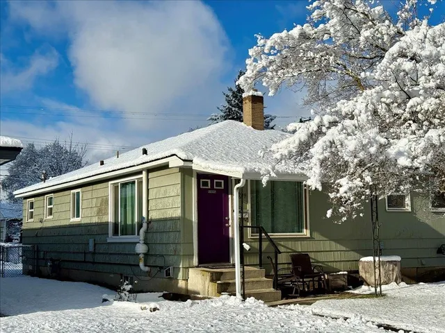 $300,000 | 6209 North Whitehouse Street, Spokane, WA 99205