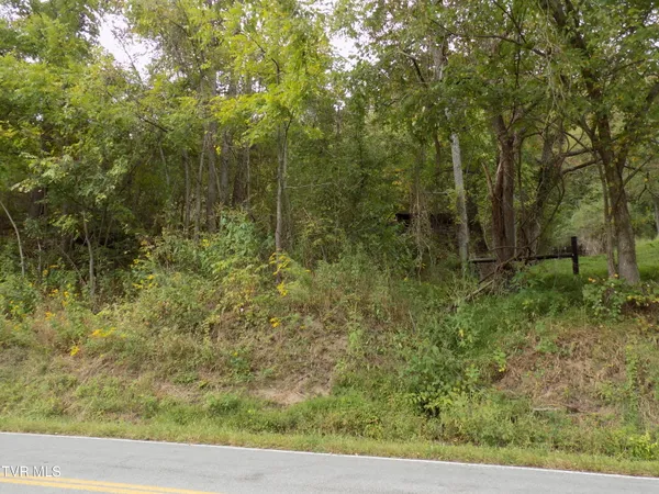 $360,000 | 1118 Tazewell Highway, Sneedville, TN 37869