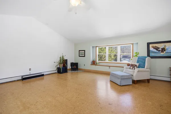 $725,000 | 26 Jonathan Lane, Bow, NH 03304