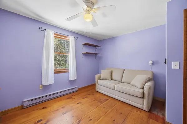 $725,000 | 26 Jonathan Lane, Bow, NH 03304