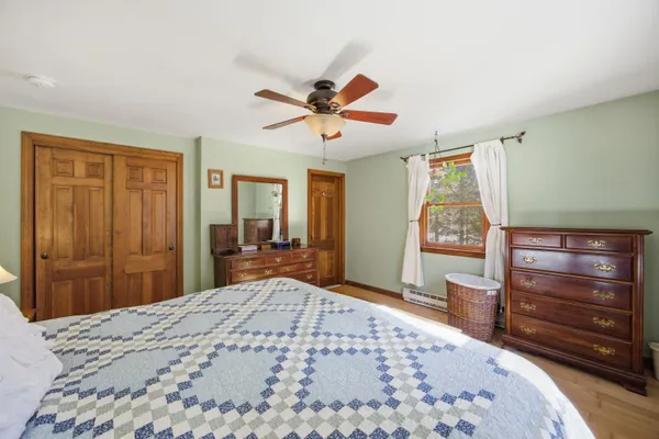 $725,000 | 26 Jonathan Lane, Bow, NH 03304