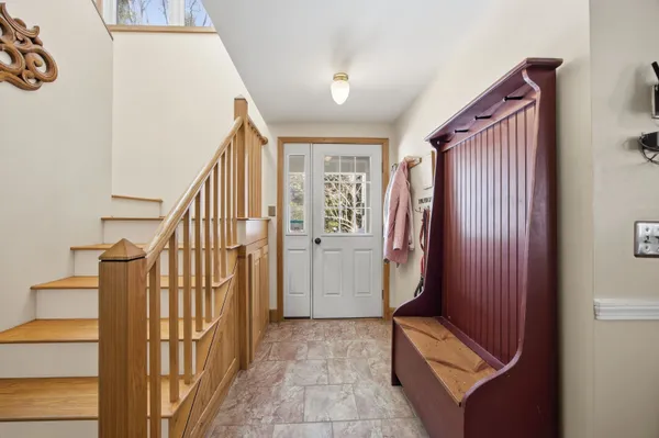 $725,000 | 26 Jonathan Lane, Bow, NH 03304