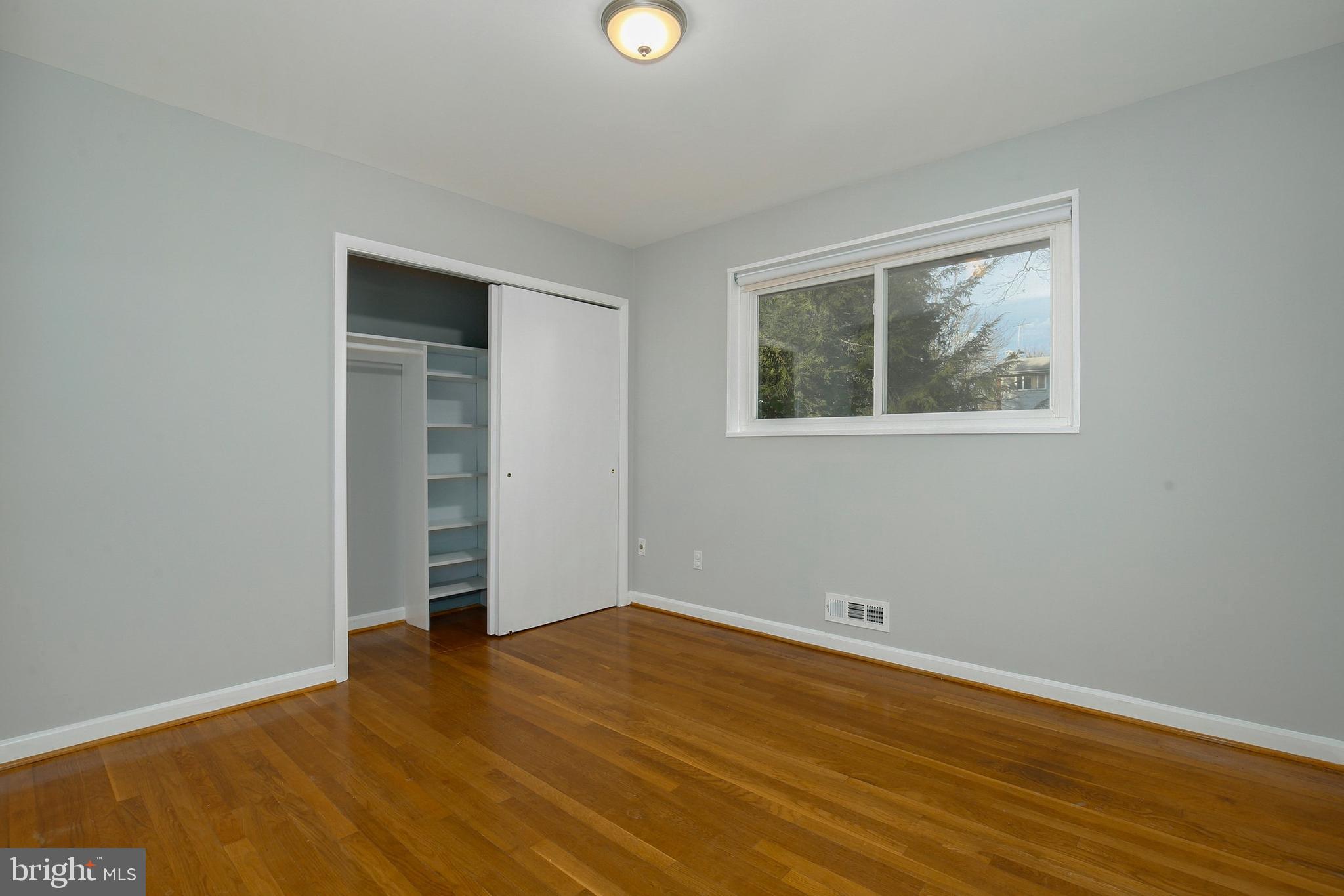 12919 Crisfield Road Silver Spring, MD 20906 - Photo 14 of 61