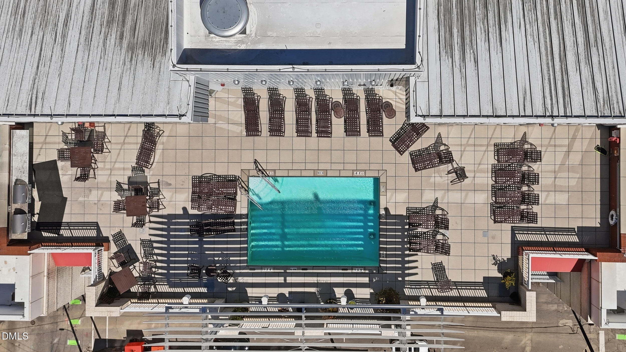 400 West North Street, Unit 810 Raleigh, NC 27603 - Photo 38 of 39 Aerial view of pool