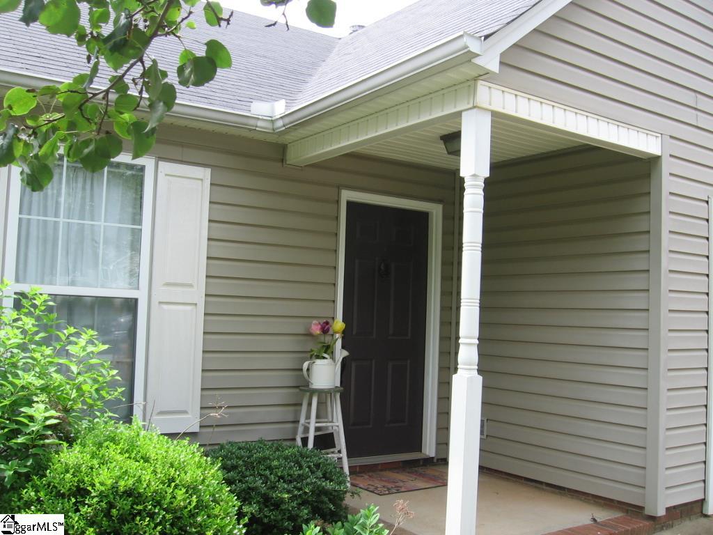 14 Woolridge Way Greer, SC 29650 - Photo 2 of 29 Gallery Image 2
