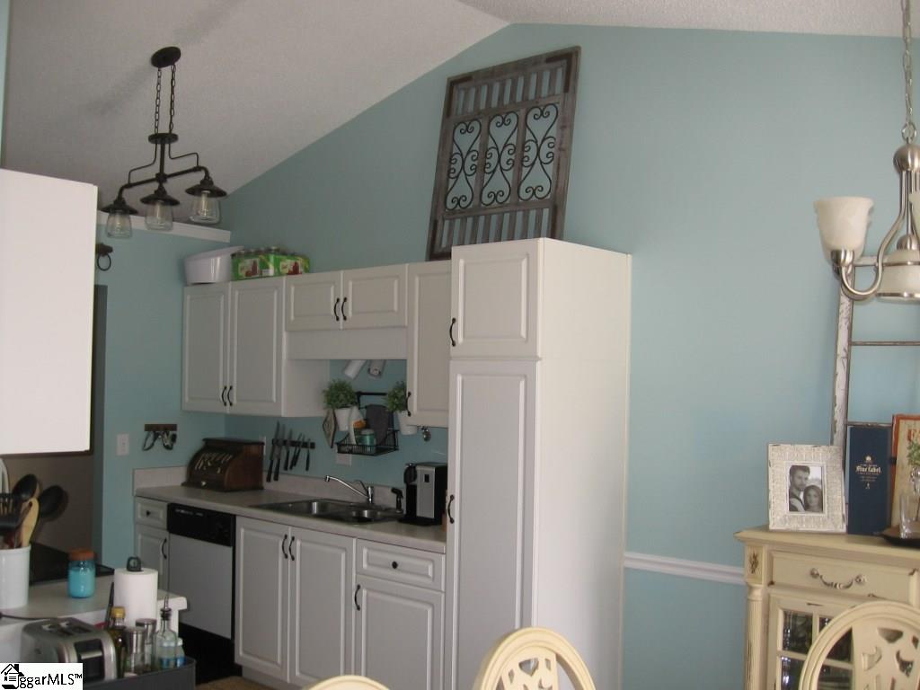 14 Woolridge Way Greer, SC 29650 - Photo 7 of 29 Gallery Image 7