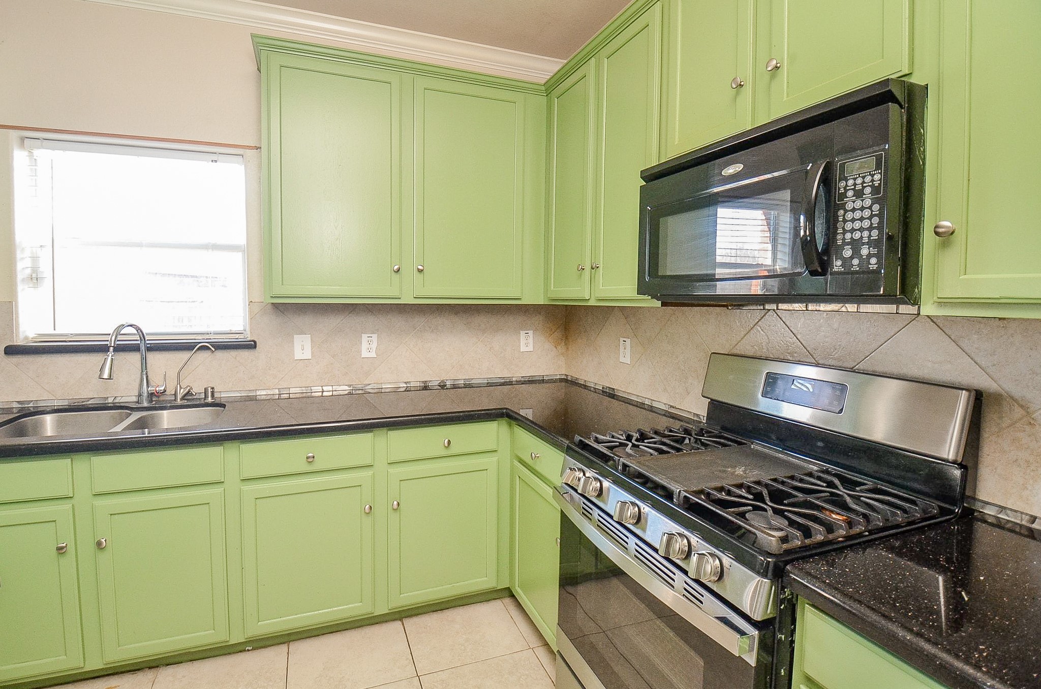 407 Stream Mill Lane Katy, TX 77494 - Photo 13 of 43