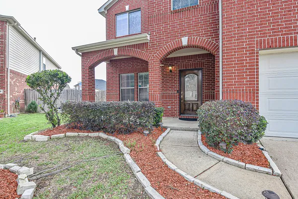 $2,700 | 407 Stream Mill Lane, Katy, TX 77494