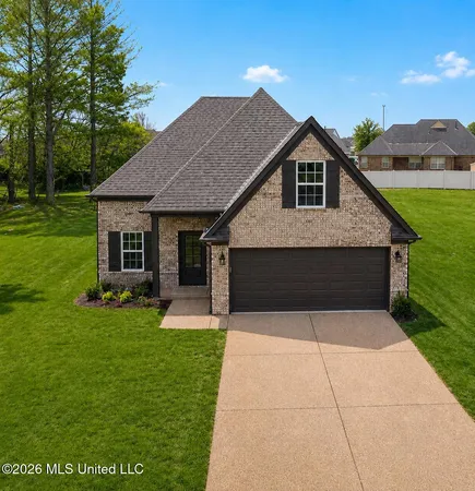 $324,900 | 6511 John Hamilton Way East, Olive Branch, MS 38654