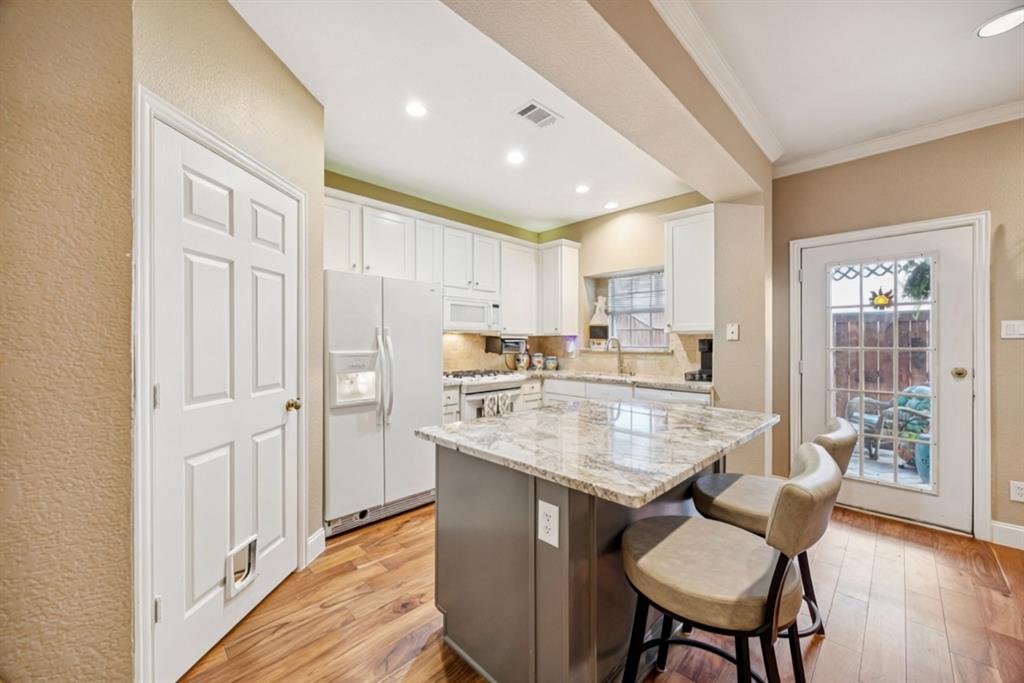 18240 Midway Road, Unit 1602 Dallas, TX 75287 - Photo 9 of 32