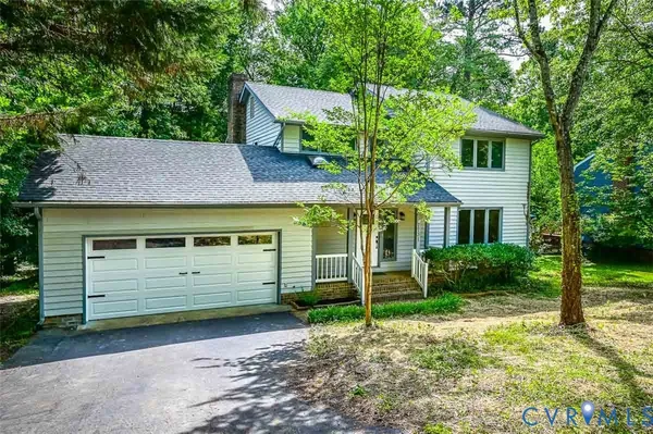 $435,000 | 7731 Flag Tail Drive, Midlothian, VA 23112