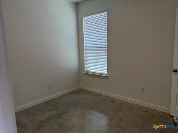 $1,395 | 2011 Bear Grass Rdg Road, Unit B, Temple, TX 76501