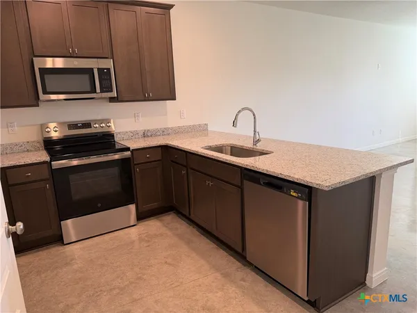 $1,395 | 2011 Bear Grass Rdg Road, Unit B, Temple, TX 76501