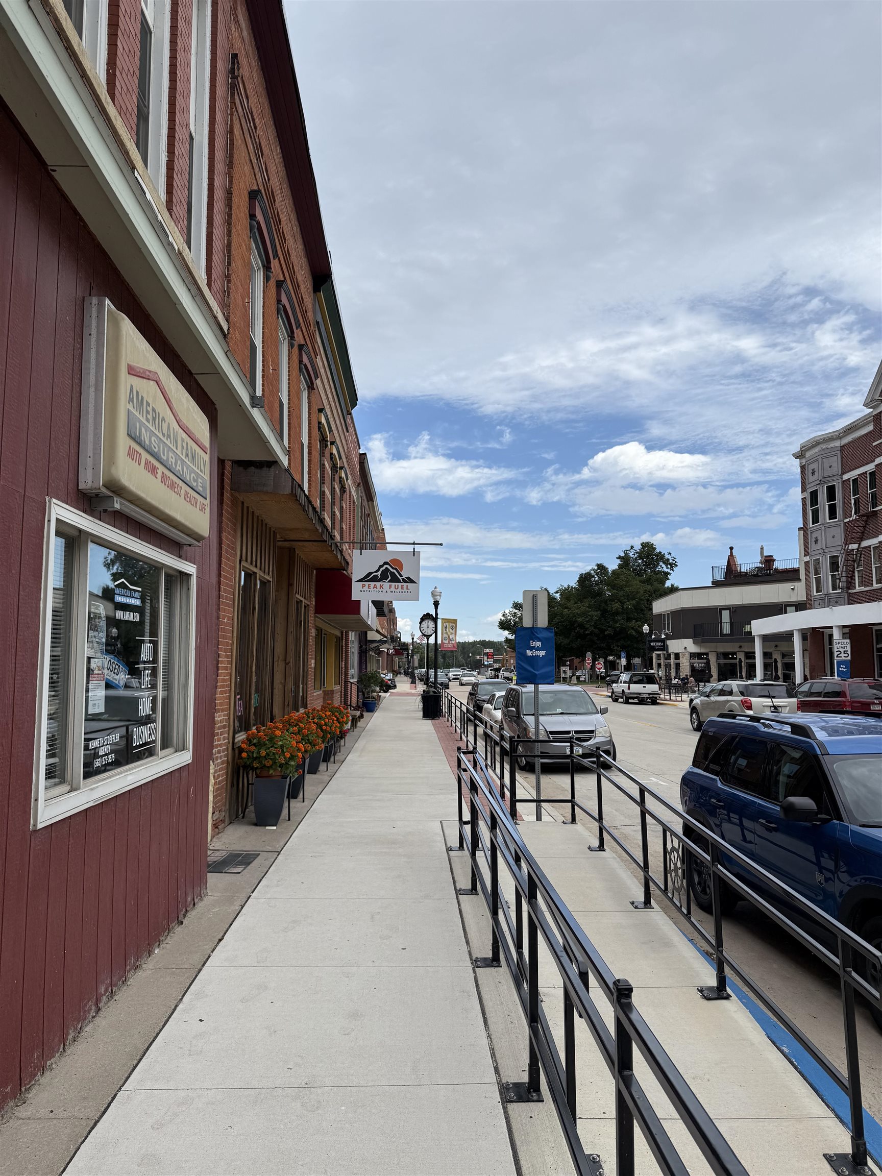 218 Main Street McGregor, IA 52157 - Photo 2 of 32
