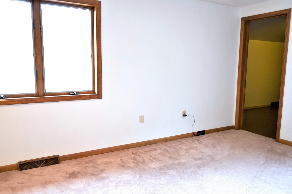 197 Ridgefield Road Endicott, NY 13760 - Photo 35 of 49 Gallery Image 35