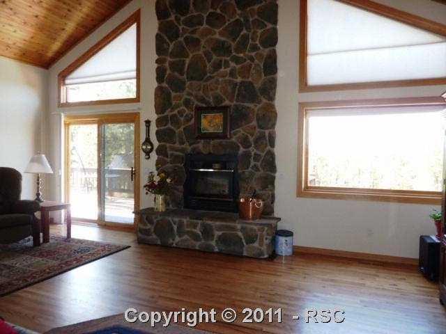 15550 Farrar Road Colorado Springs, CO 80908 - Photo 3 of 16 Gallery Image 3