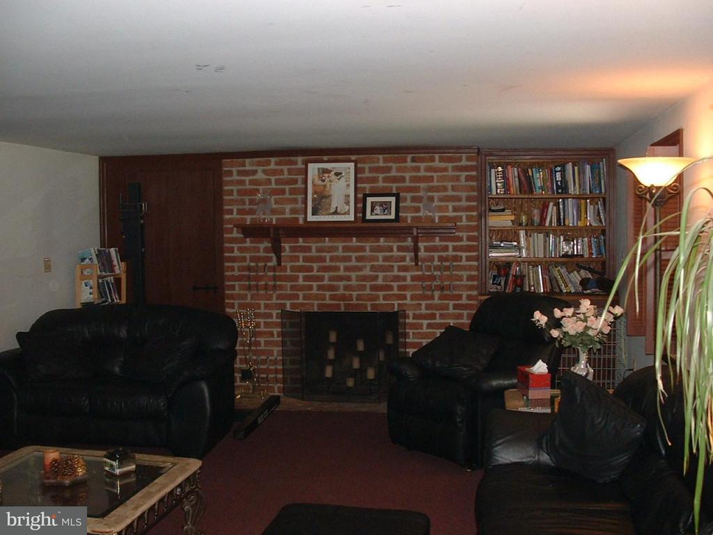 590 Reinholds Road Denver, PA 17517 - Photo 4 of 7