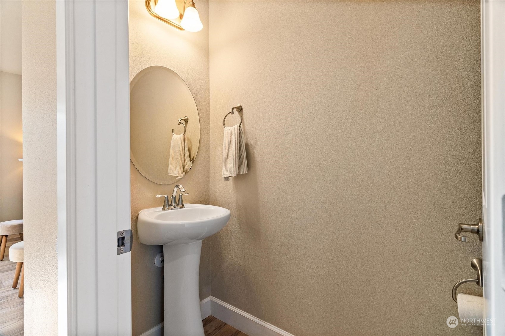 17522 39th Avenue Southeast Bothell, WA 98012 - Photo 11 of 32