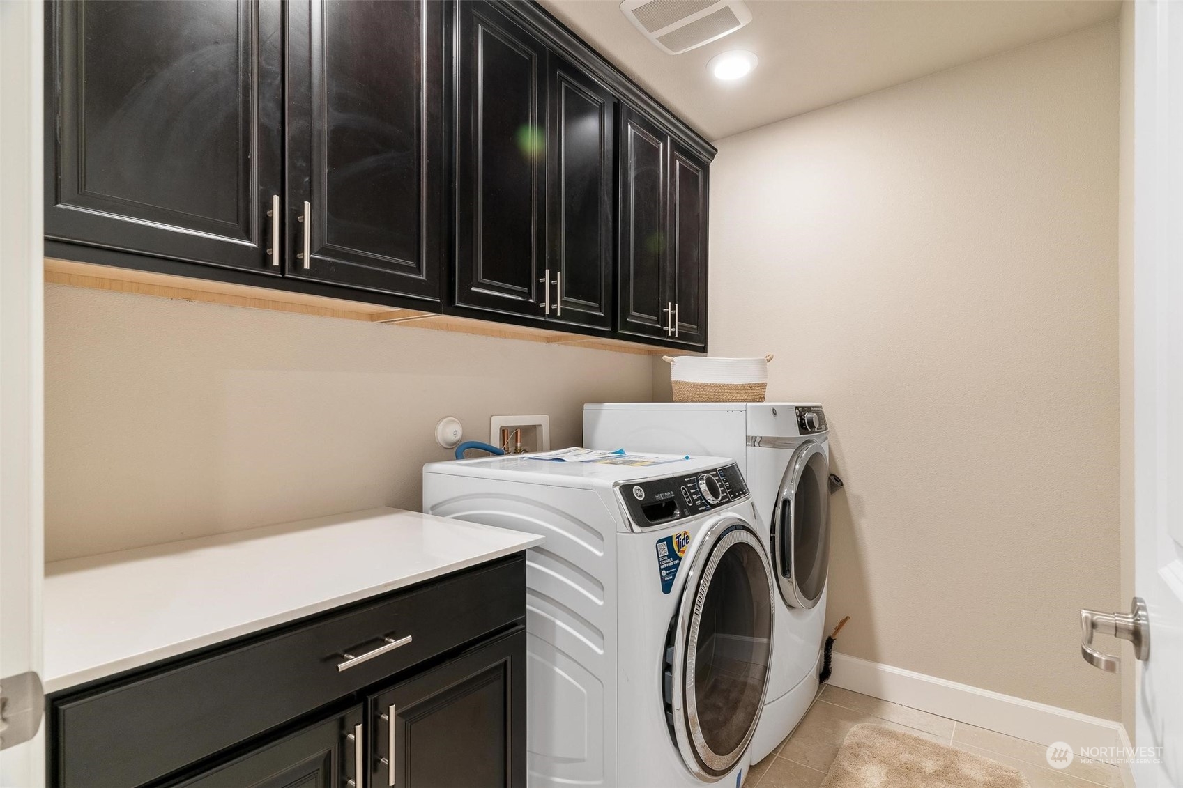 17522 39th Avenue Southeast Bothell, WA 98012 - Photo 22 of 32