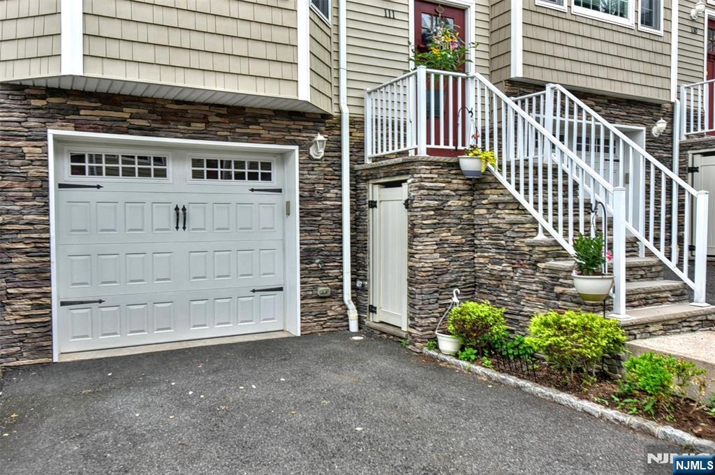 451 Springfield Avenue, Unit 111 Hasbrouck Heights, NJ 07604 - Photo 3 of 29