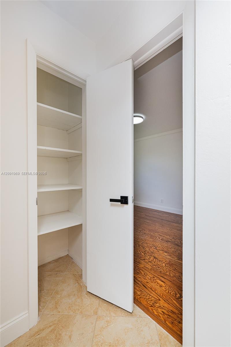 4710 West Park Road Hollywood, FL 33021 - Photo 40 of 56 Linen Closet