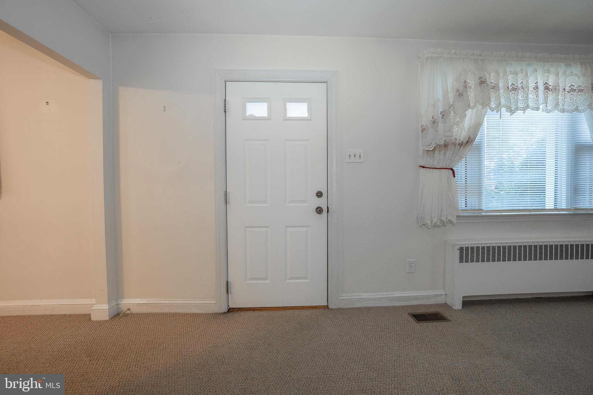 286 West Avenue Springfield, PA 19064 - Photo 4 of 40 Gallery Image 4