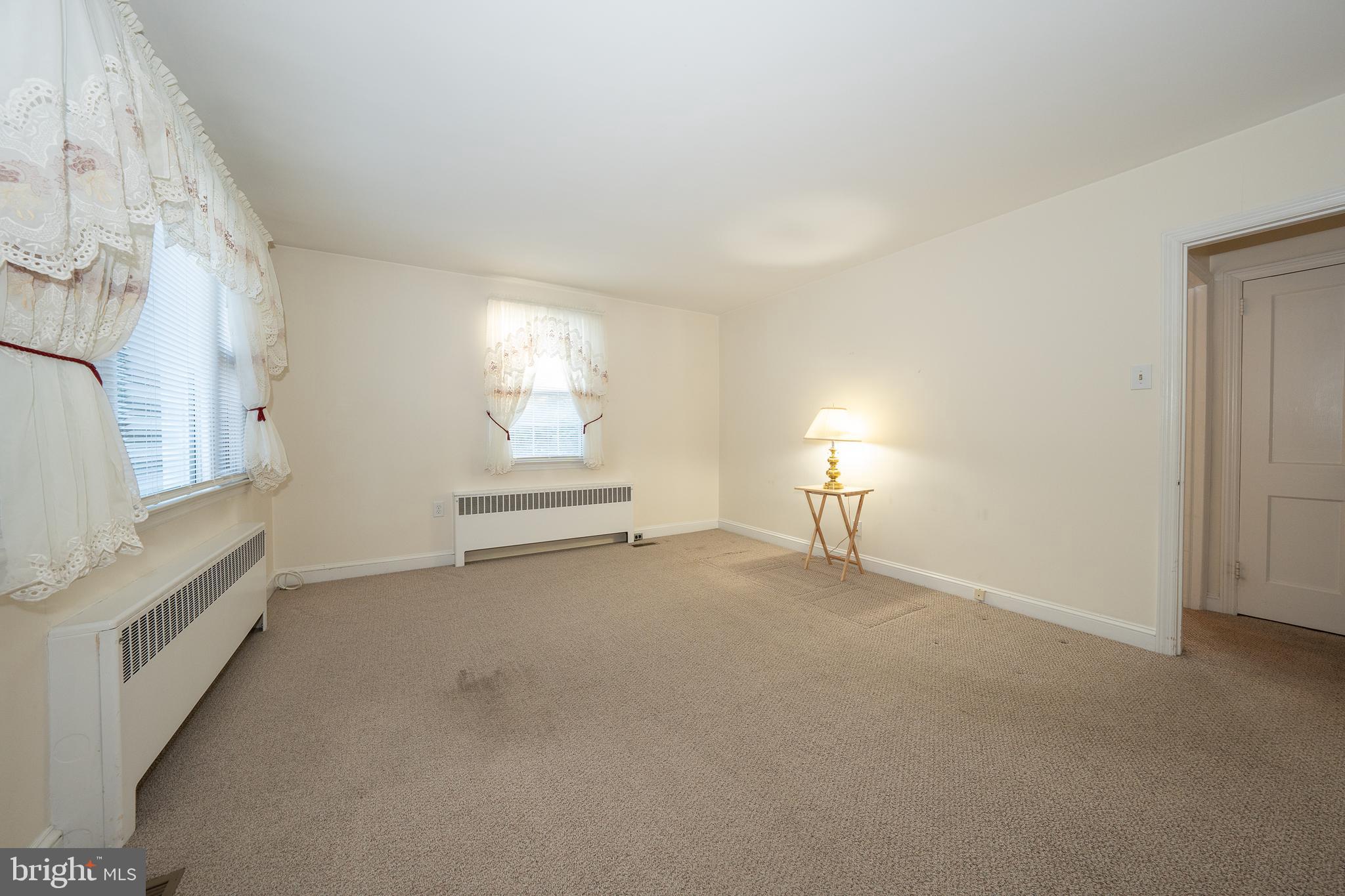 286 West Avenue Springfield, PA 19064 - Photo 5 of 40 Gallery Image 5