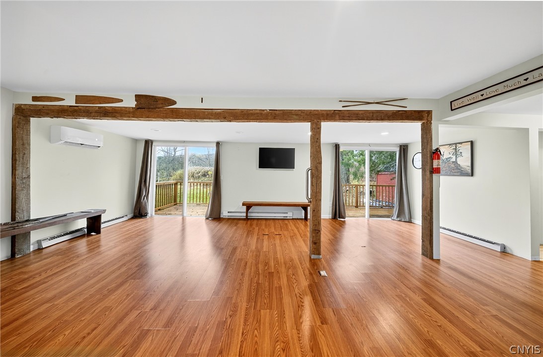 23 South Lake Road DeRuyter, NY 13052 - Photo 4 of 21 Living room vacant