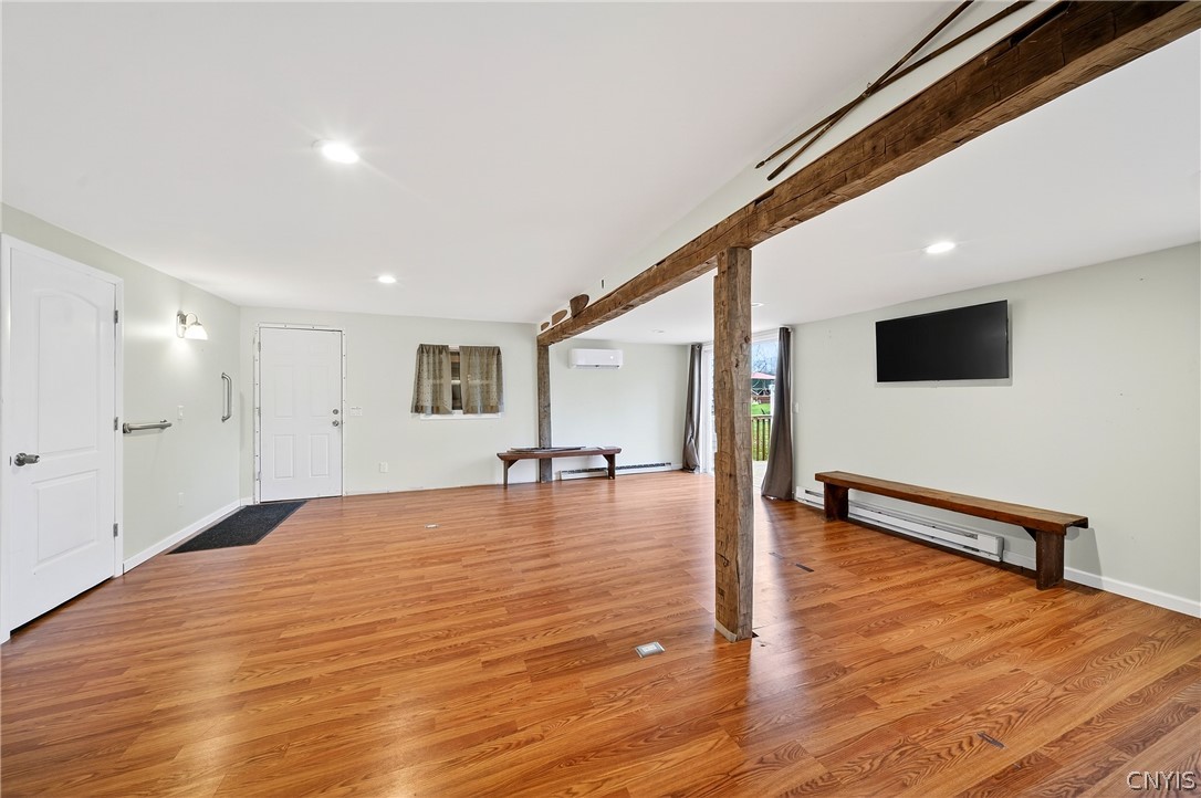 23 South Lake Road DeRuyter, NY 13052 - Photo 5 of 21 Living room vacant