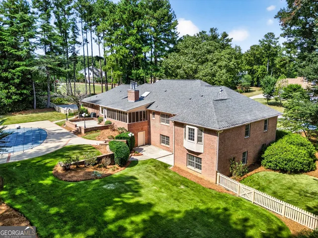 $649,000 | 285 Dix Lee On Drive, Fayetteville, GA 30214