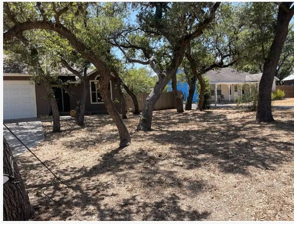$2,200 | 201 Old Austin Highway, Johnson City, TX 78636