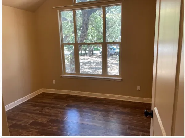 $2,200 | 201 Old Austin Highway, Johnson City, TX 78636