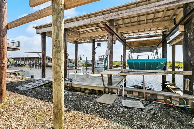 $245,000 | 321 Martin Lane, Port Sulphur, LA 70083