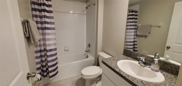 $310,000 | 5161 White Chicory Drive, Apollo Beach, FL 33572