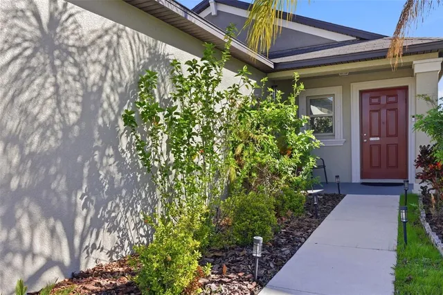 $310,000 | 5161 White Chicory Drive, Apollo Beach, FL 33572