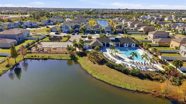 $310,000 | 5161 White Chicory Drive, Apollo Beach, FL 33572