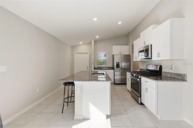 $310,000 | 5161 White Chicory Drive, Apollo Beach, FL 33572