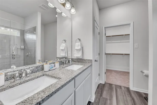 $4,300 | 425 Oxford Lane, Troy, TX 76579