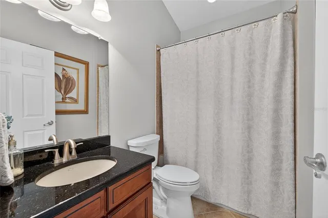 $800,000 | 16022 Ternglade Drive, Lithia, FL 33547