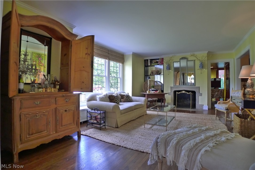 2976 Eaton Road Shaker Heights, OH 44122 - Photo 2 of 34 Gallery Image 2