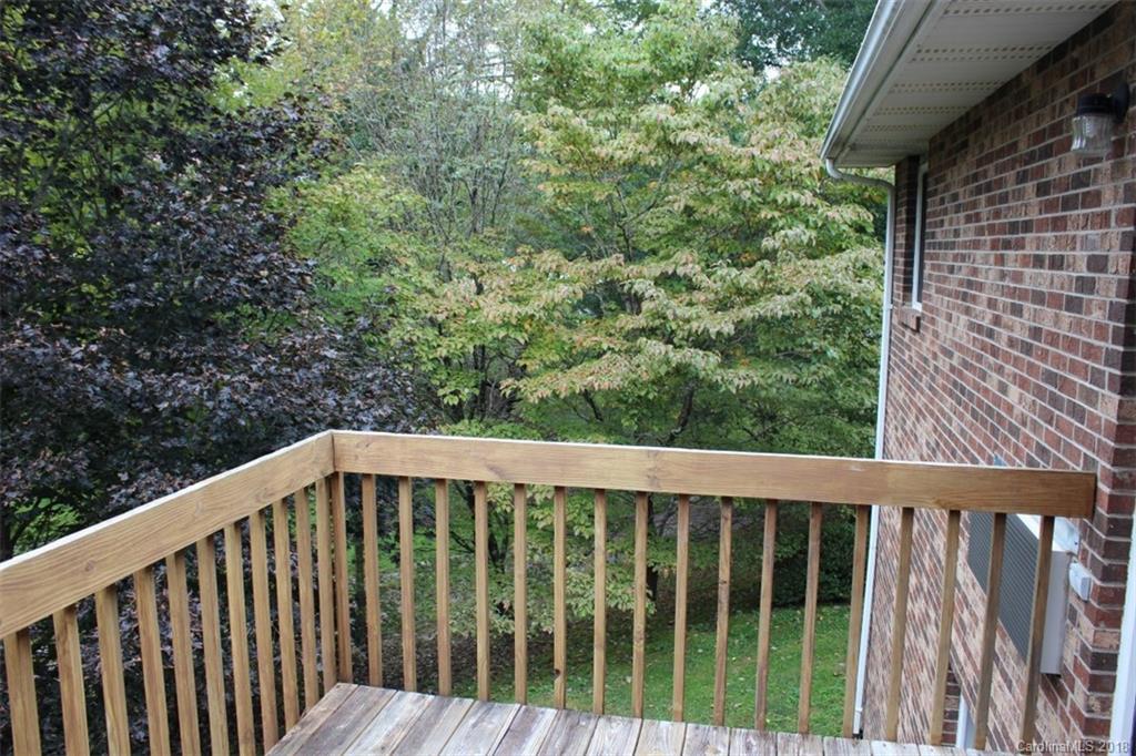 114 Falling Waters Road, Unit 1 Hendersonville, NC 28792 - Photo 16 of 20 Gallery Image 16