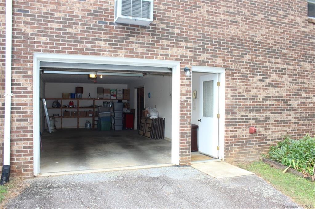 114 Falling Waters Road, Unit 1 Hendersonville, NC 28792 - Photo 18 of 20 Gallery Image 18