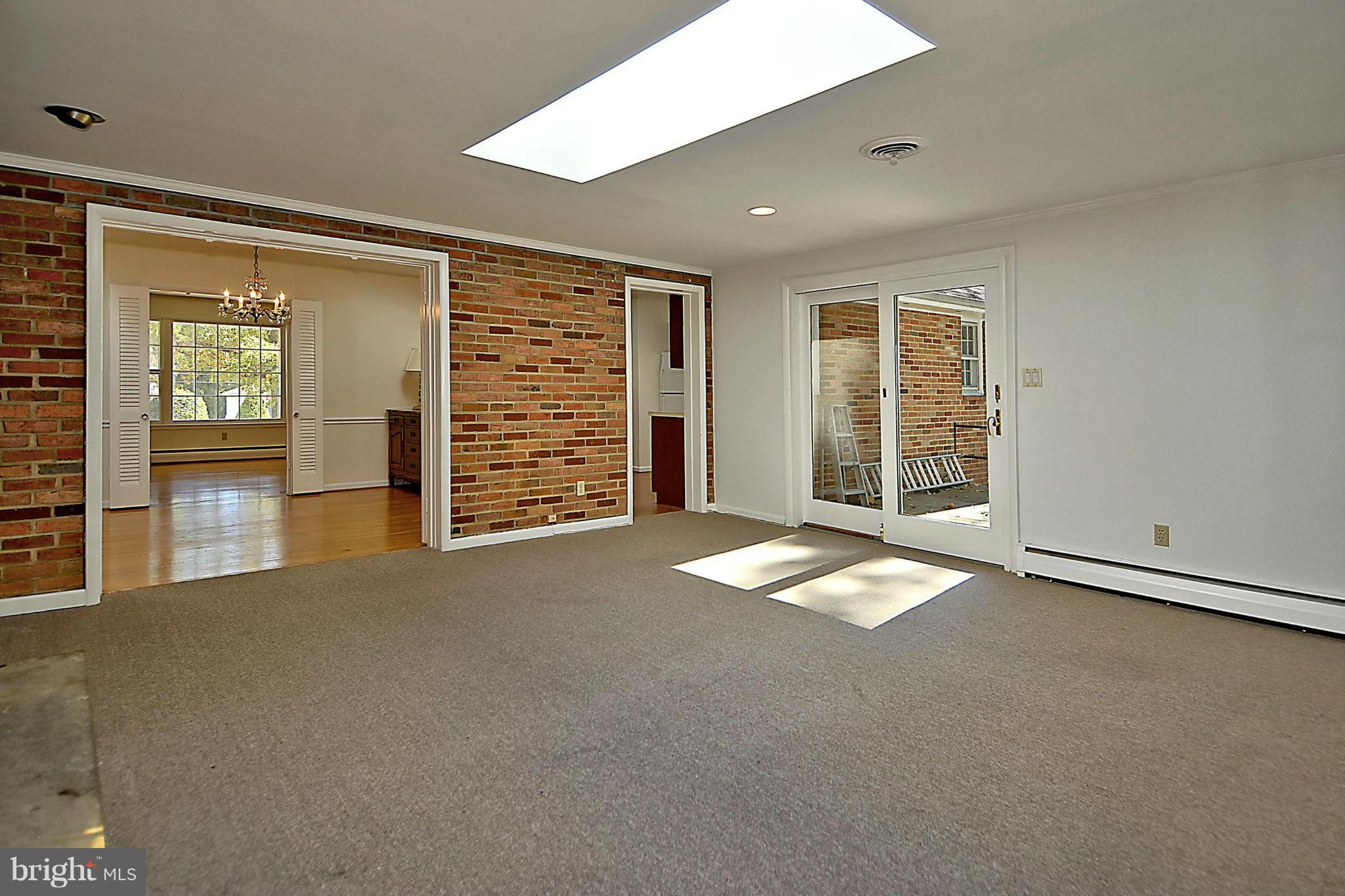 5002 Sangamore Road Bethesda, MD 20816 - Photo 11 of 30 Family Room