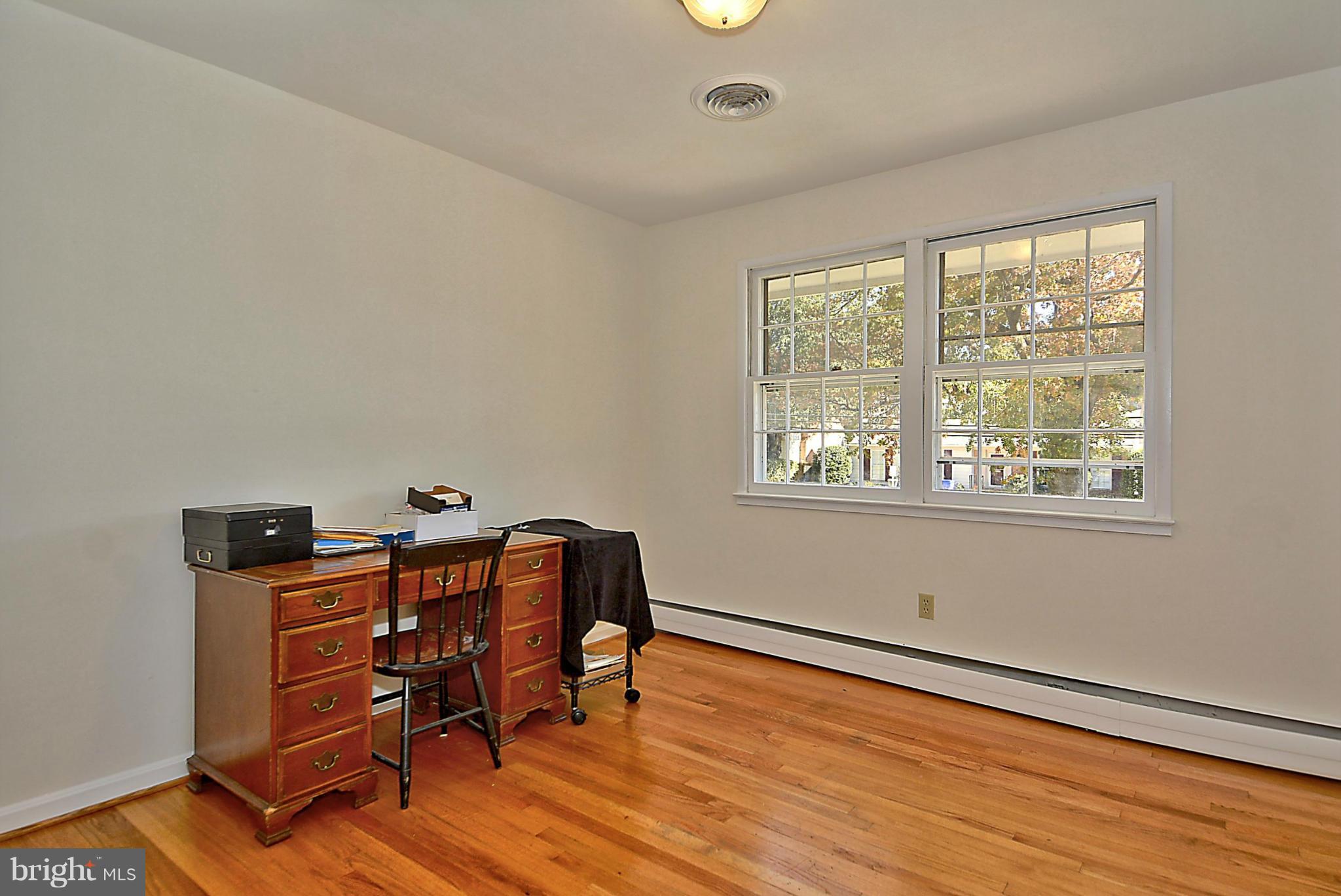 5002 Sangamore Road Bethesda, MD 20816 - Photo 14 of 30 Bedroom
