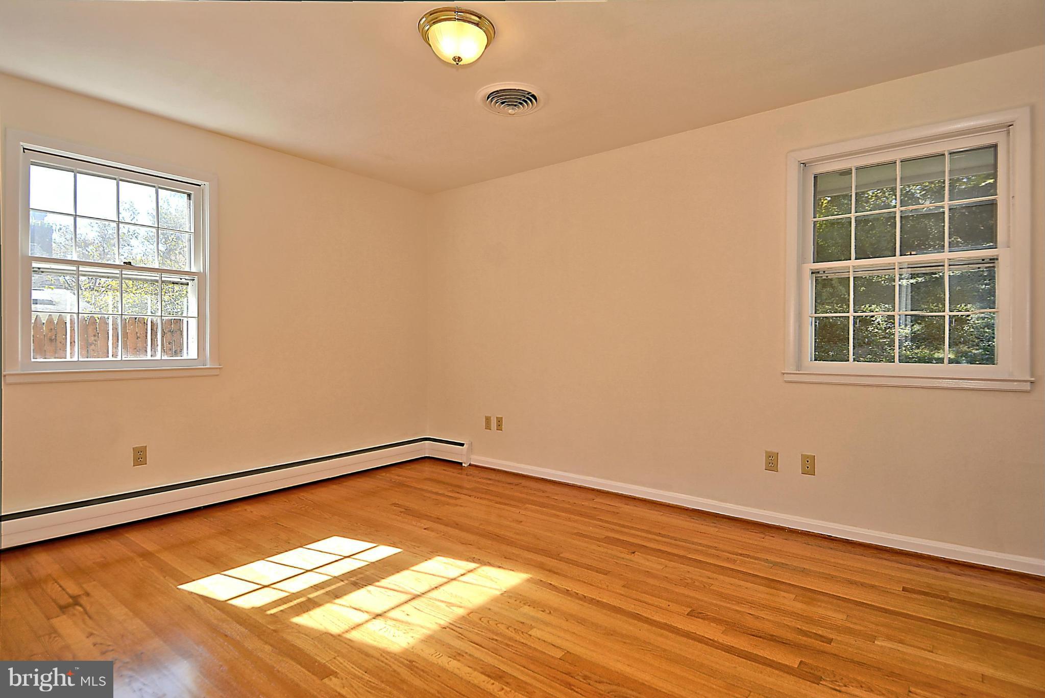 5002 Sangamore Road Bethesda, MD 20816 - Photo 16 of 30 Bedroom