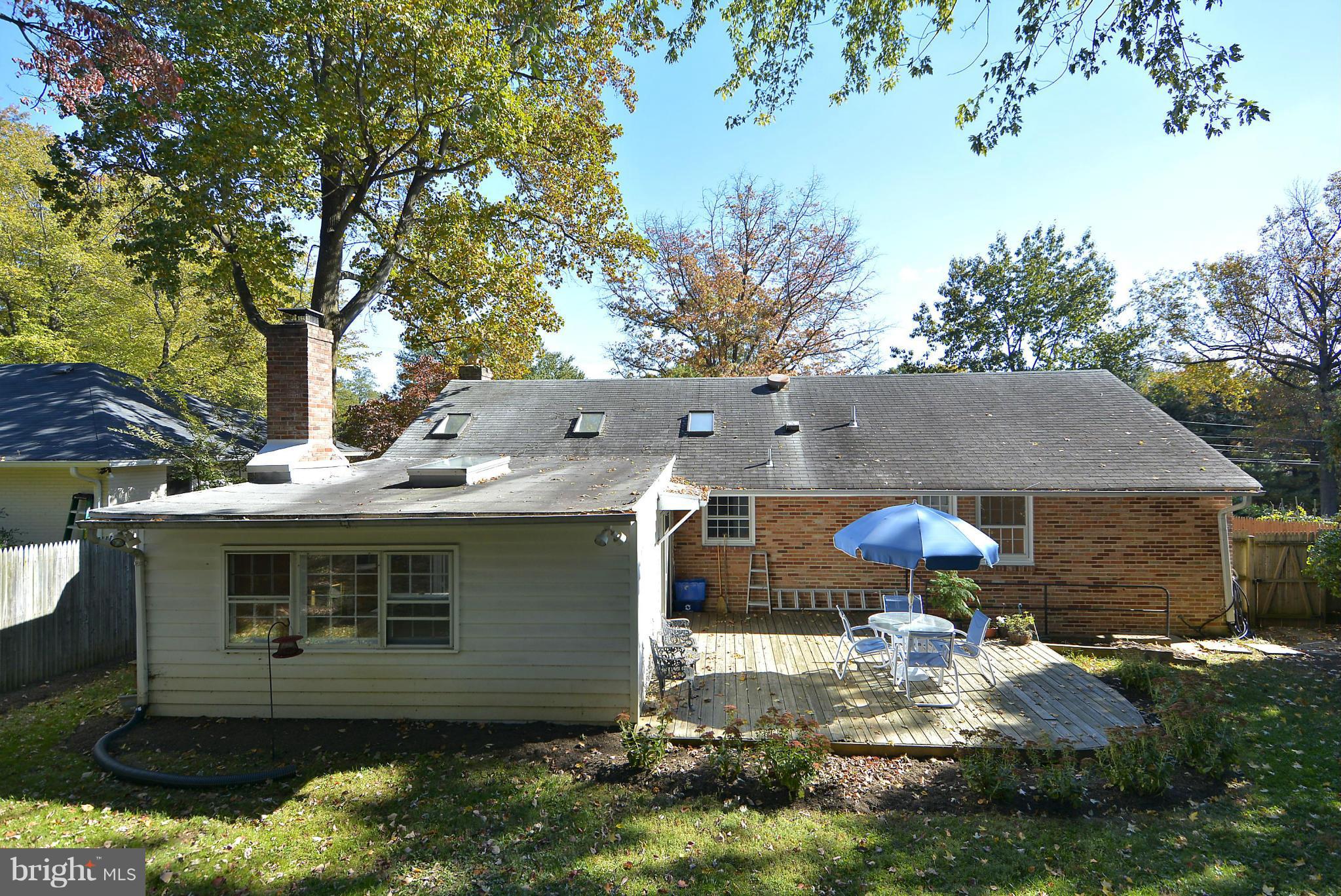 5002 Sangamore Road Bethesda, MD 20816 - Photo 27 of 30 Exterior (Rear)